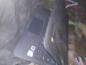 Laptop HP Chromebook 14 G3 4GB Intel Core 3 SSHD+SSD 48GB