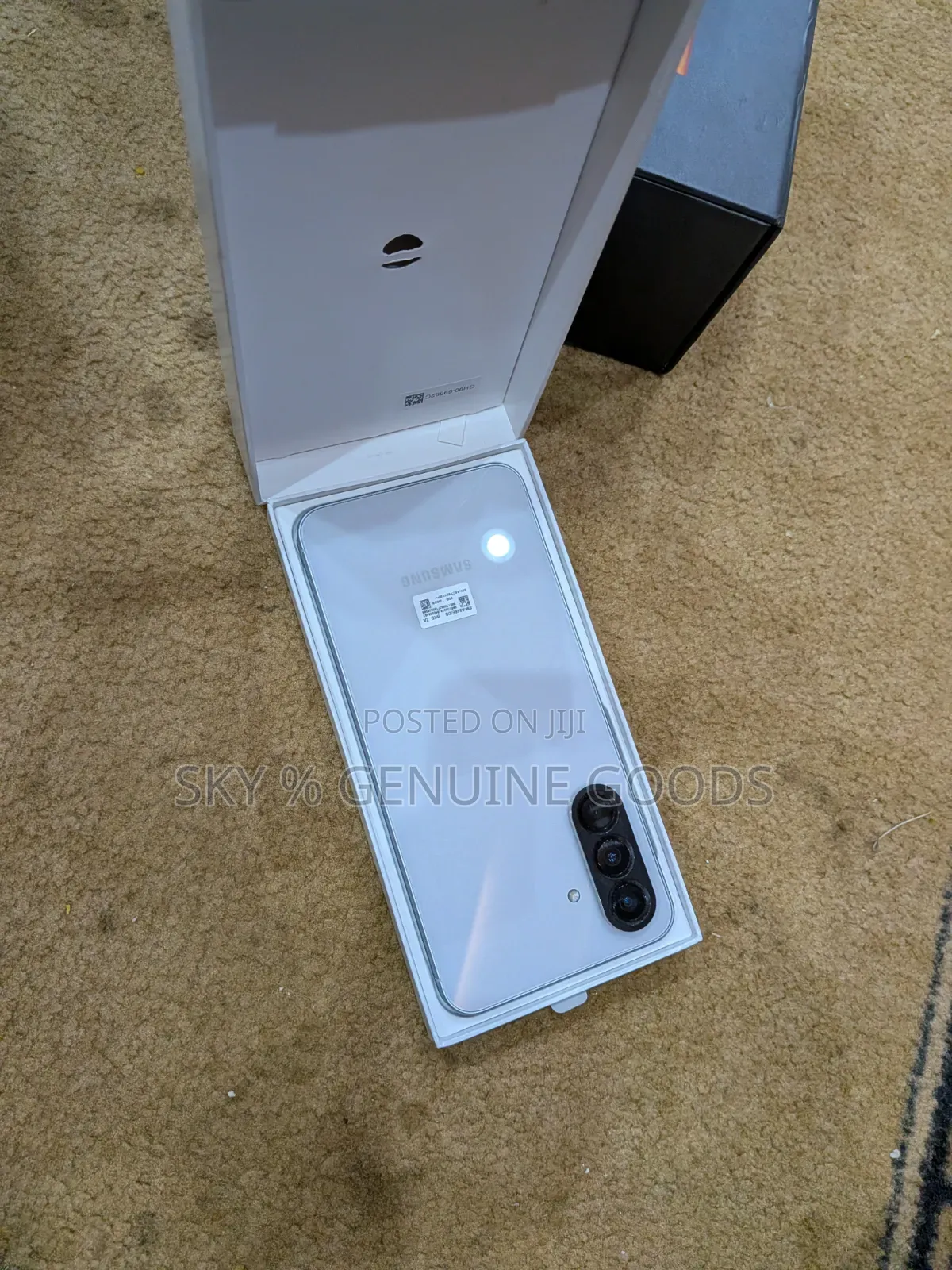 New Samsung Galaxy A56 256 GB White