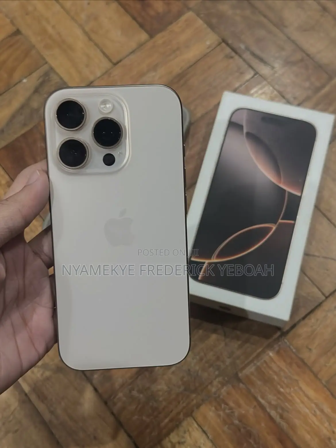 Apple iPhone 16 Pro 256 GB Gold