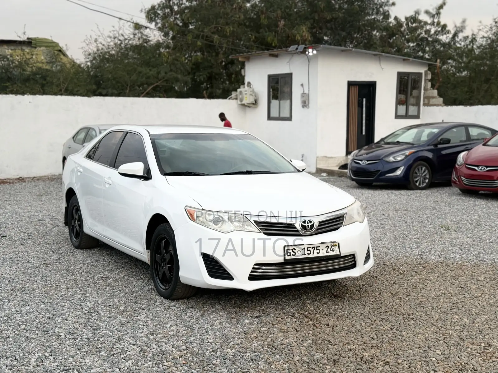Toyota Camry L 4dr Sedan (2.5L 4cyl 6A) 2014 White