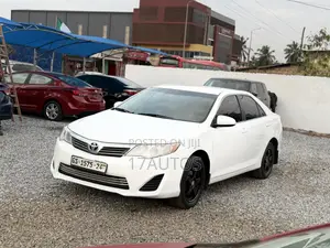 Toyota Camry L 4dr Sedan (2.5L 4cyl 6A) 2014 White