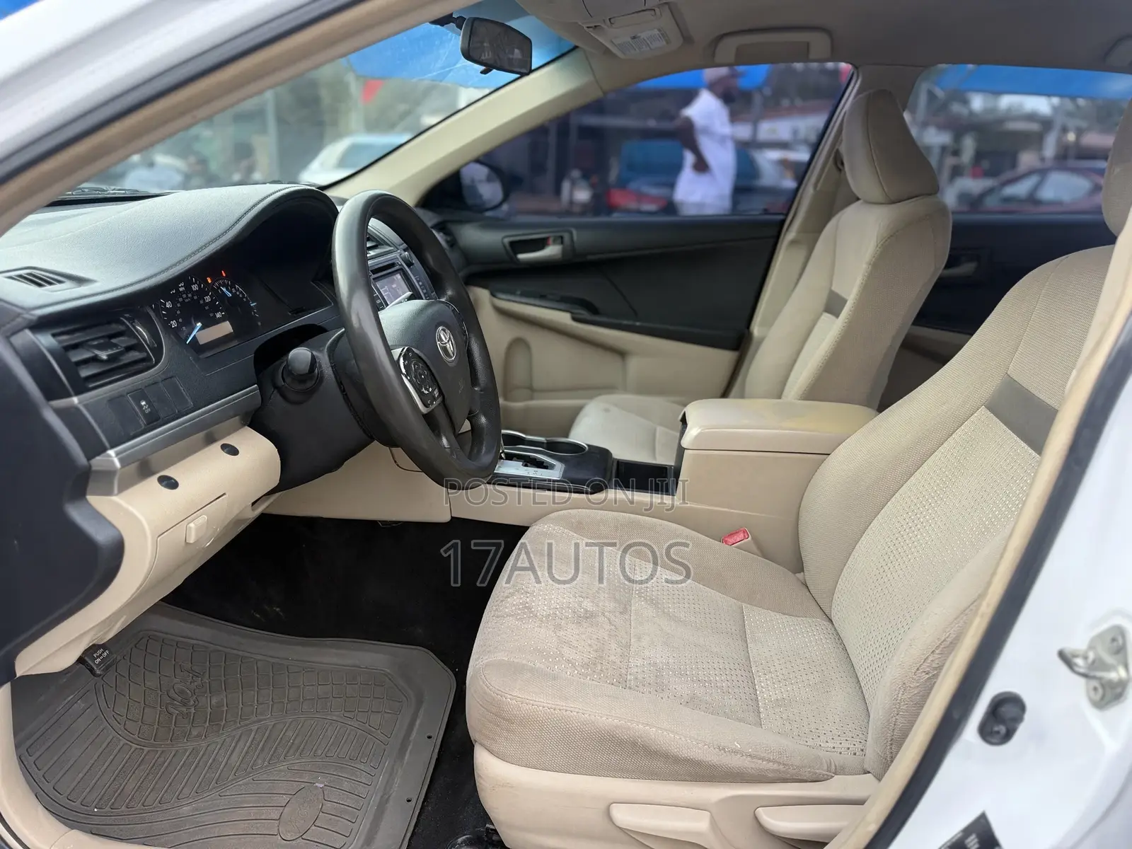 Toyota Camry L 4dr Sedan (2.5L 4cyl 6A) 2014 White