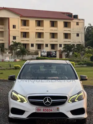 Mercedes-Benz E350 Base 4Matic Sedan AWD (3.5L 6cyl 7A) 2015 White
