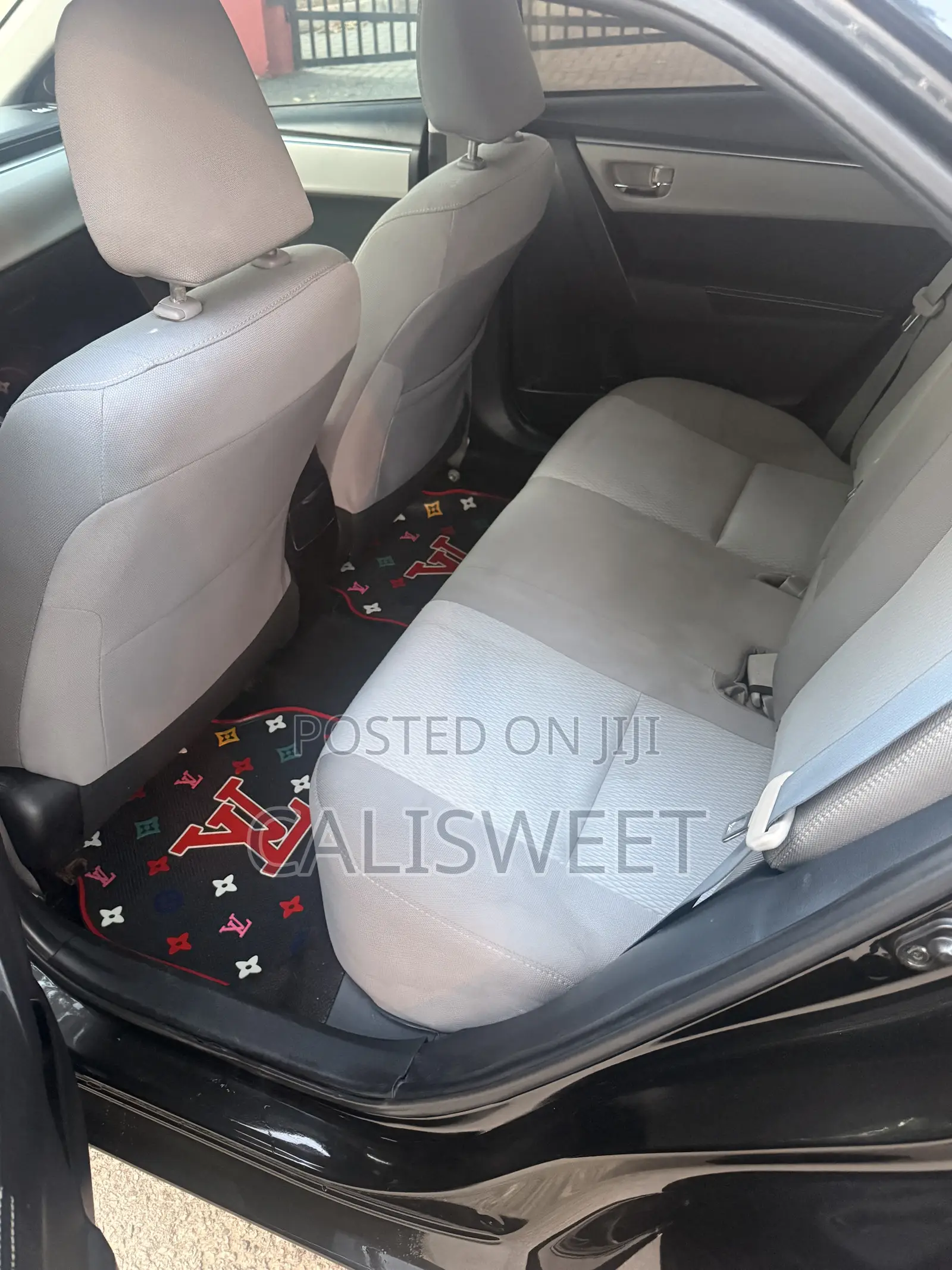 Toyota Corolla LE Eco Plus 4dr Sedan (1.8L 4cyl CVT) 2016 Black