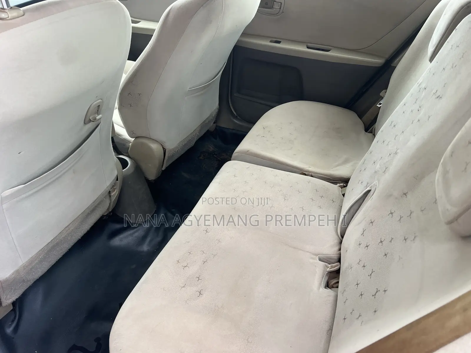 Toyota Vitz 1.5 FWD 5dr 2010 Silver