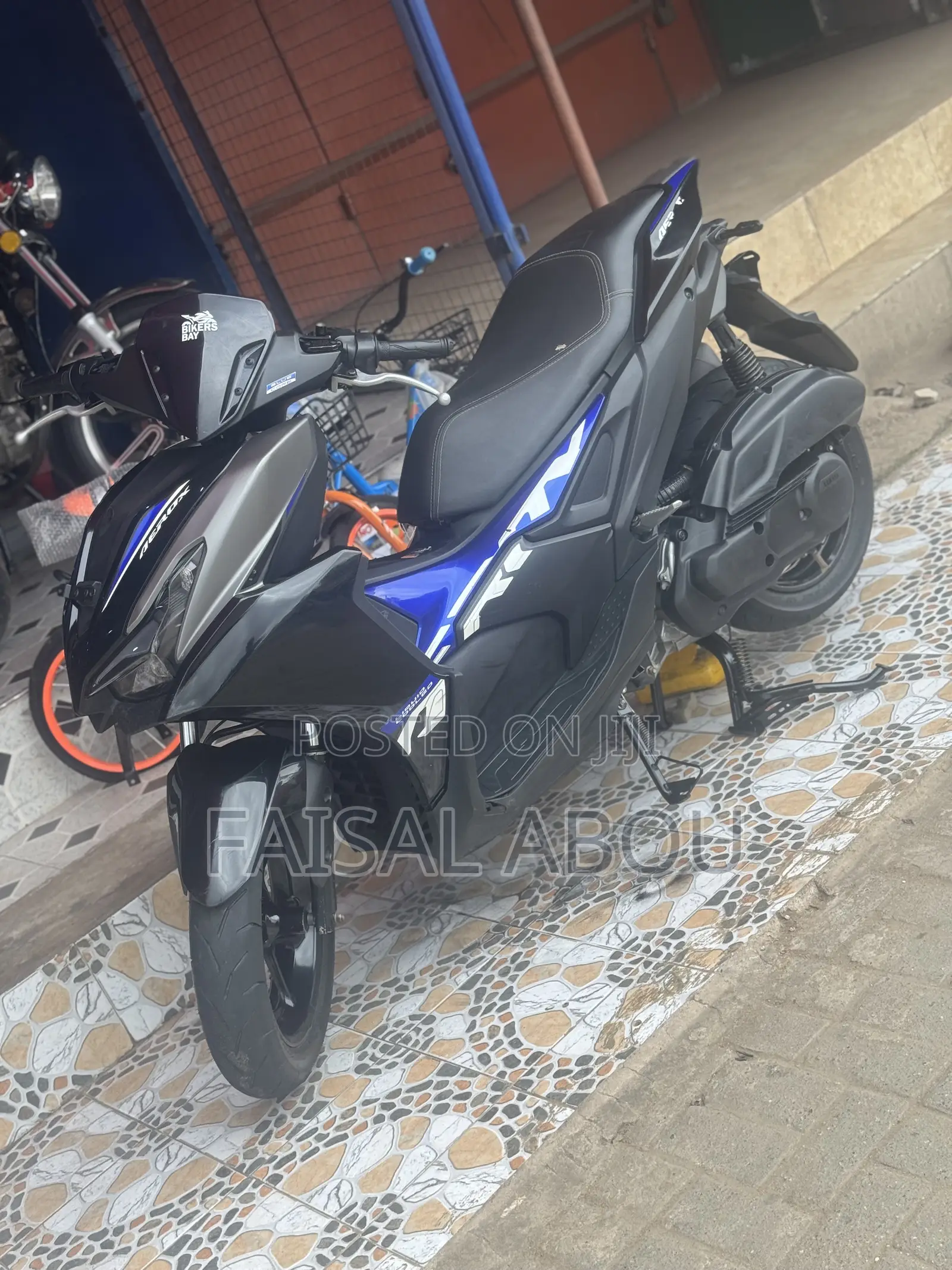 Yamaha 2025 Black