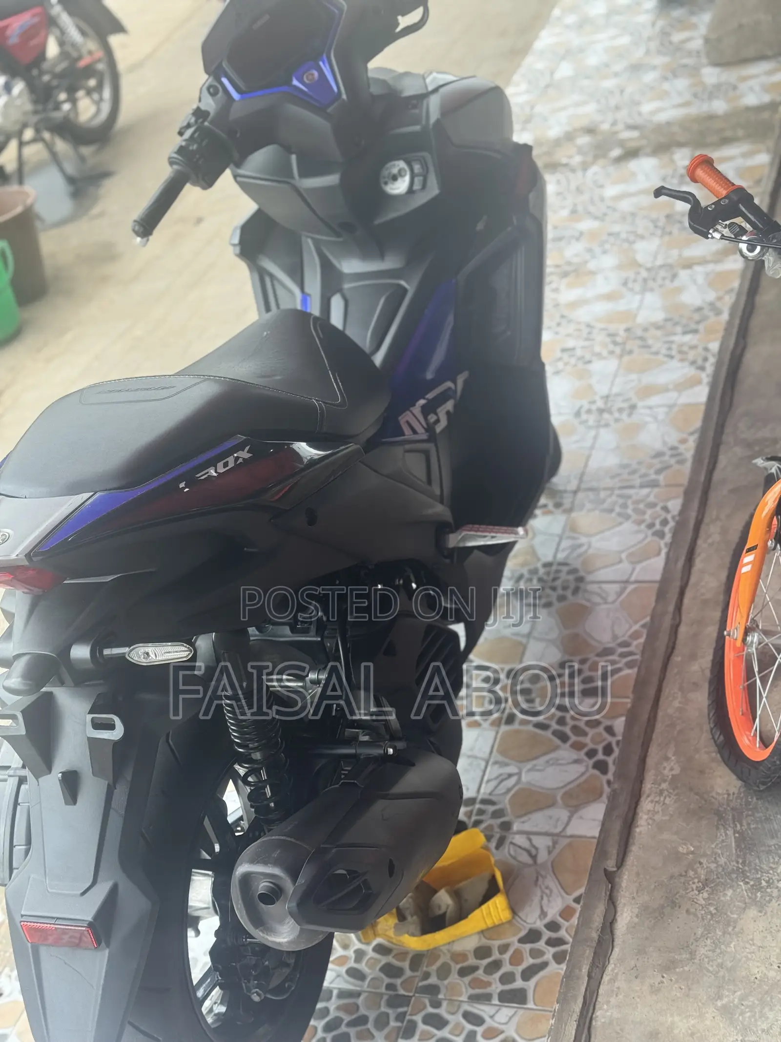 Yamaha 2025 Black