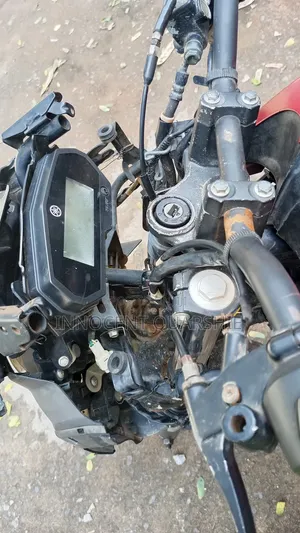 Yamaha FZ 2010 Beige