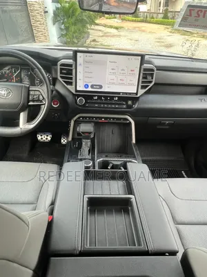 Toyota Tundra 2024 Matt Black
