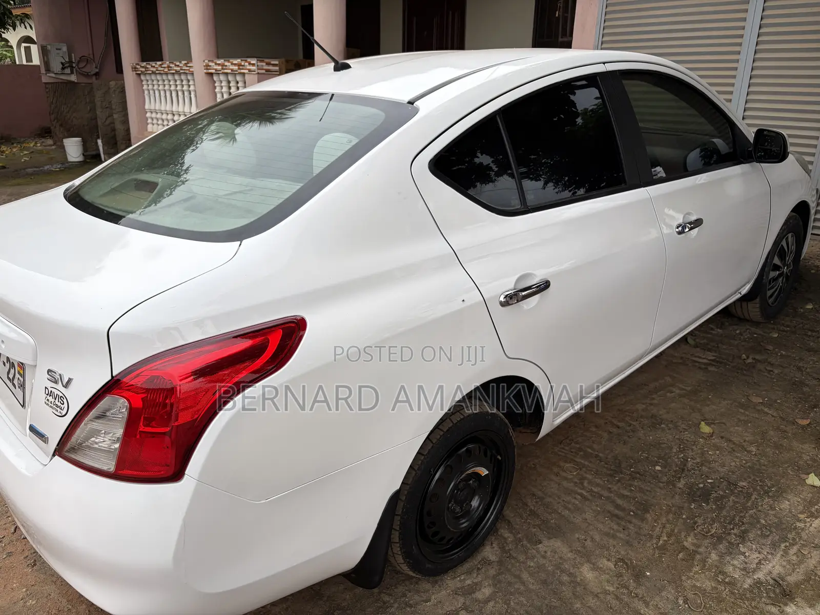 Nissan Versa 1.6 SV Sedan 2012 White
