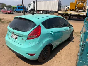 Ford Fiesta 2013 Blue