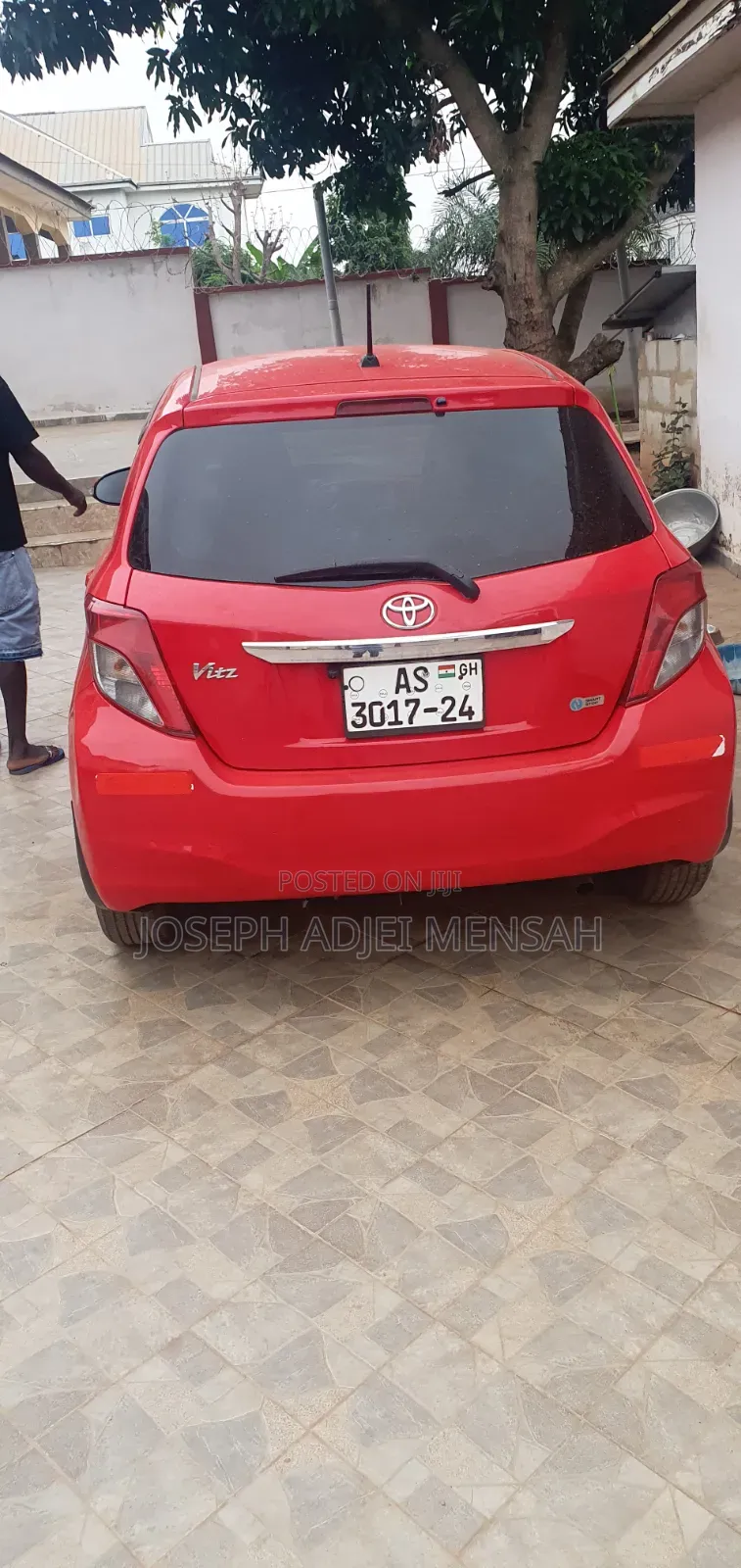 Toyota Vitz 1.3 AWD 3dr 2012 Red