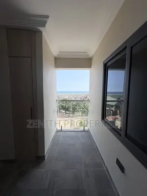 1bdrm Apartment in Zenith Realty, Old Barrier for rent