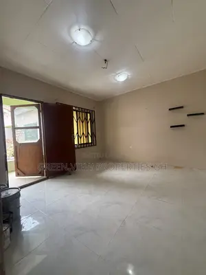 1bdrm Room & Parlour in West Hills Mall Area for sale