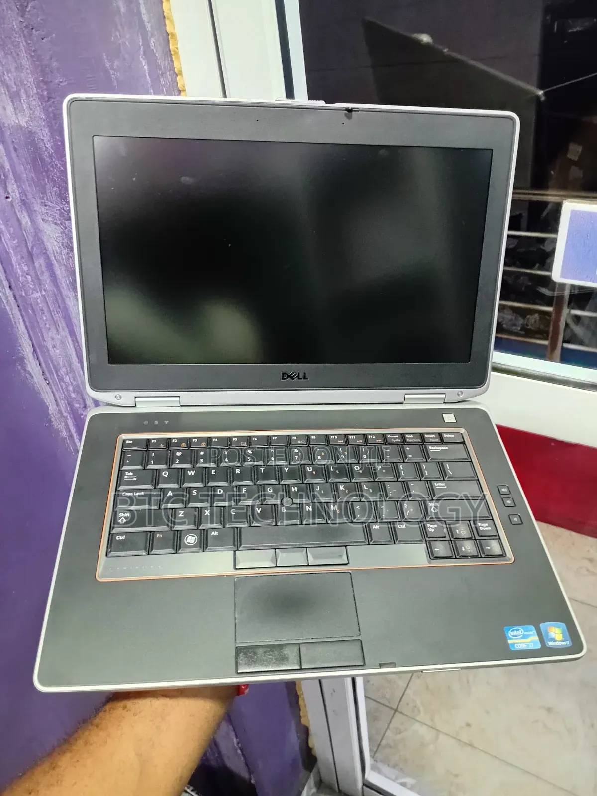 Laptop Dell Latitude E6420 8GB Intel Core i7 HDD+SSD 320GB
