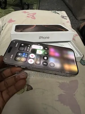 Apple iPhone 16 Pro Max 256 GB Silver