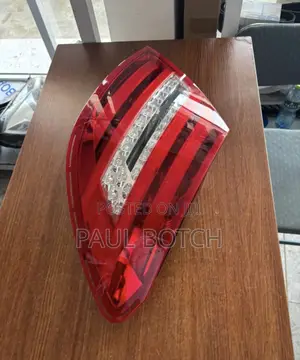 2011-2014 Mercedes-Benz C-Class Taillight