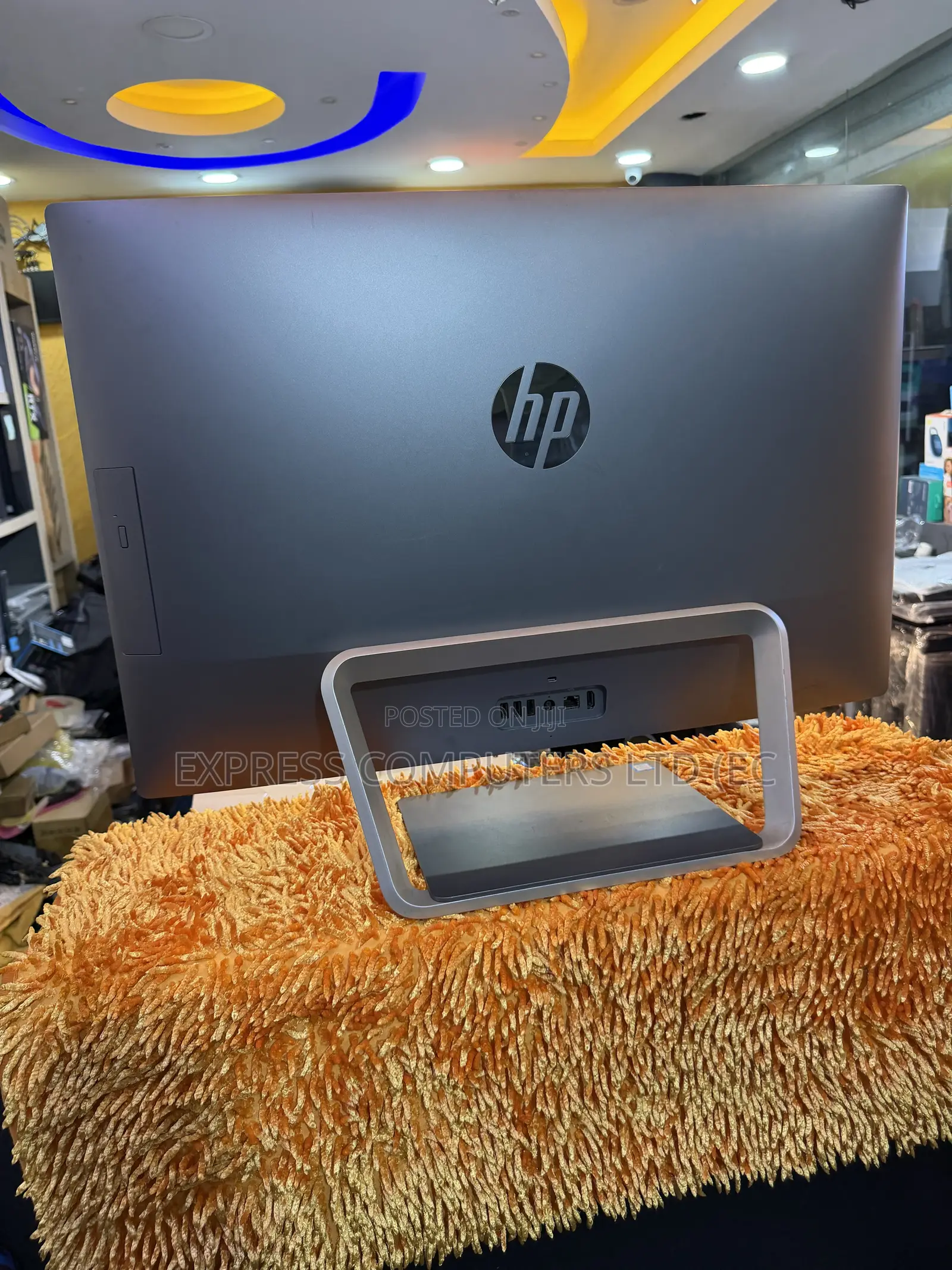 Desktop Computer HP Pavilion Gaming Desktop 12GB Intel Core i7 HDD 1T