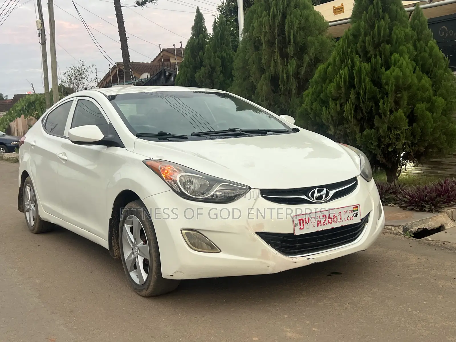 Hyundai Elantra GLS Sedan FWD (1.8L 4cyl 6M) 2013 White