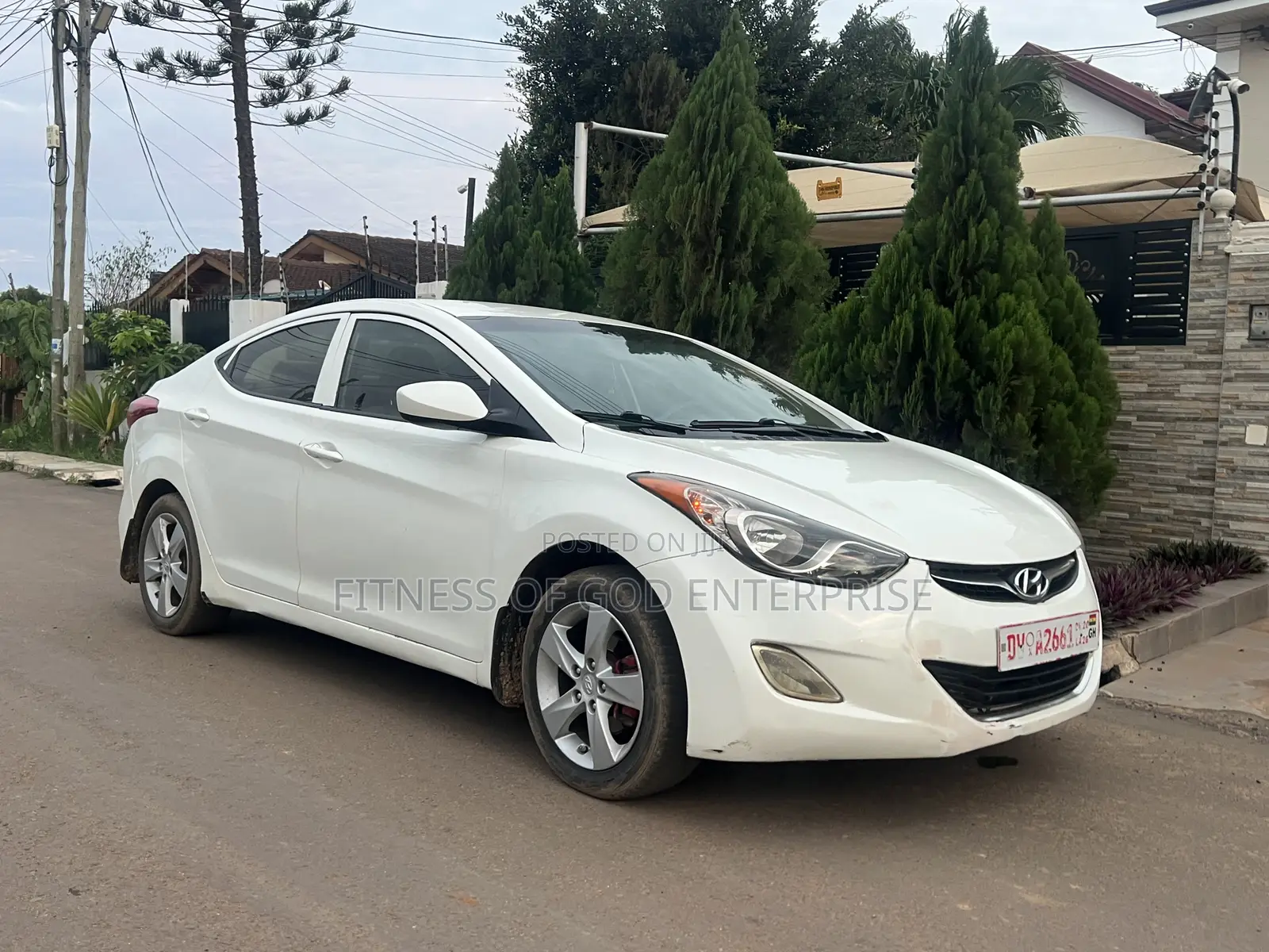 Hyundai Elantra GLS Sedan FWD (1.8L 4cyl 6M) 2013 White
