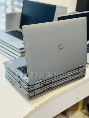 Laptop Dell Latitude 5310 2-in-1 8GB Intel Core i5 SSD 256GB