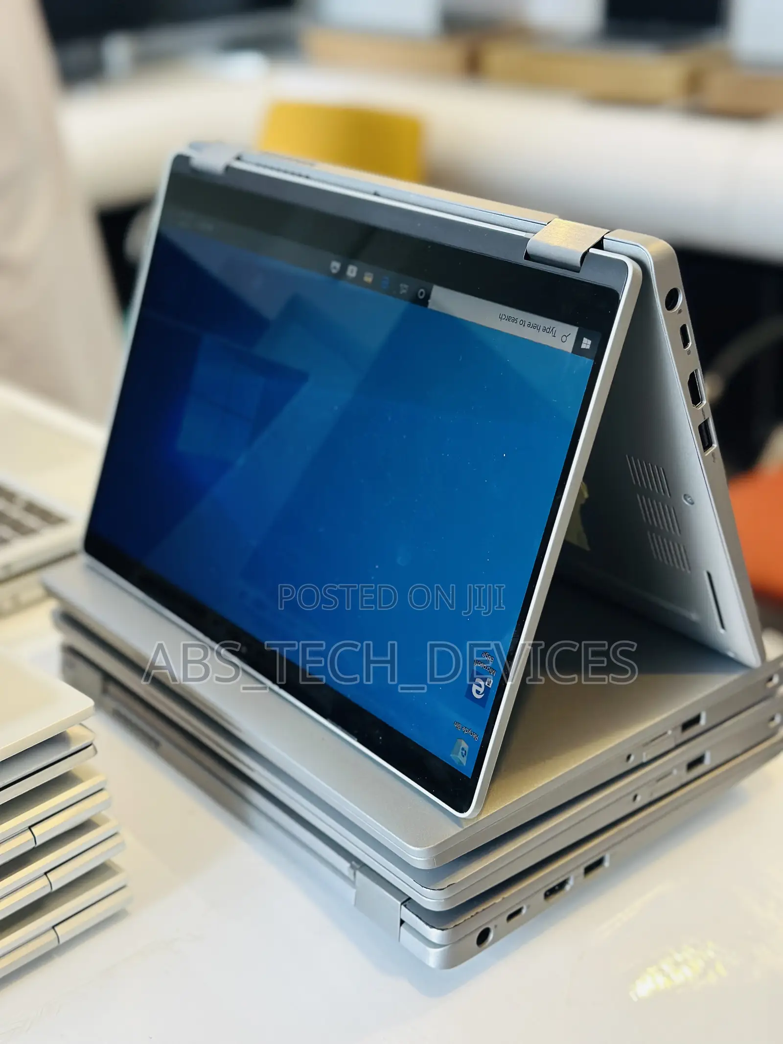 Laptop Dell Latitude 5310 2-in-1 8GB Intel Core i5 SSD 256GB