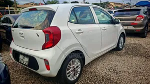 Kia Picanto 2023 White