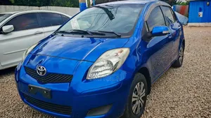 Toyota Vitz 1.3 FWD 5dr 2010 Blue