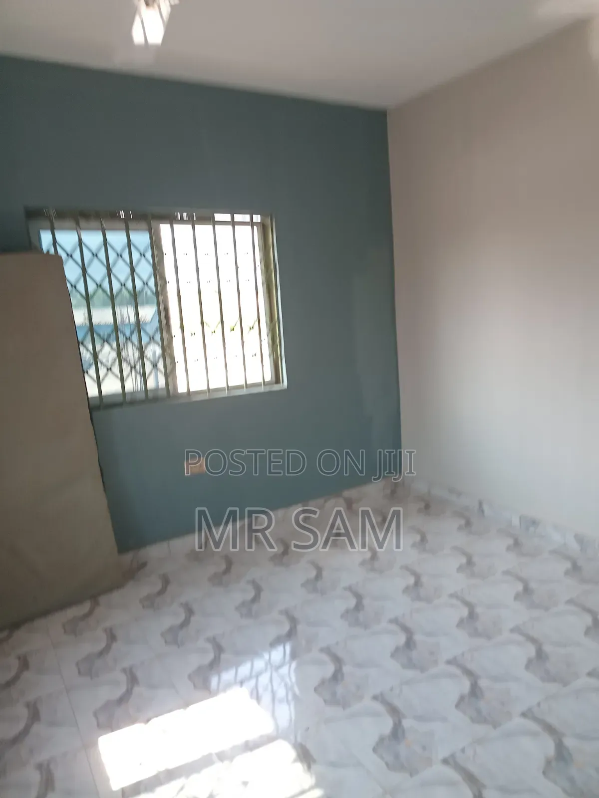 5bdrm House in Sam Properties, Millenium City for sale