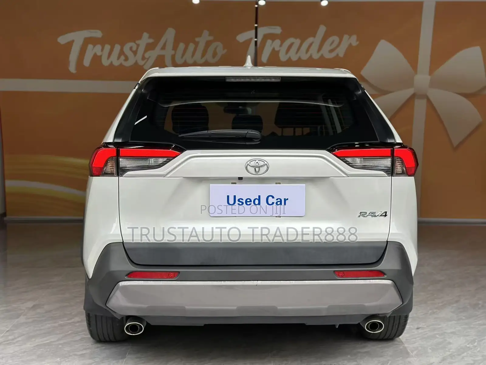 Toyota RAV4 2022 Blue