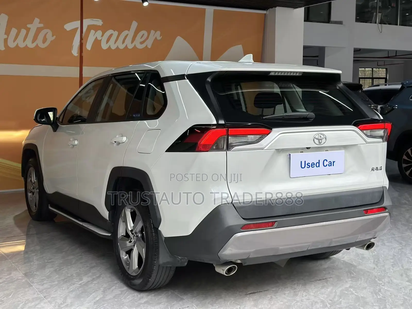 Toyota RAV4 2022 Blue