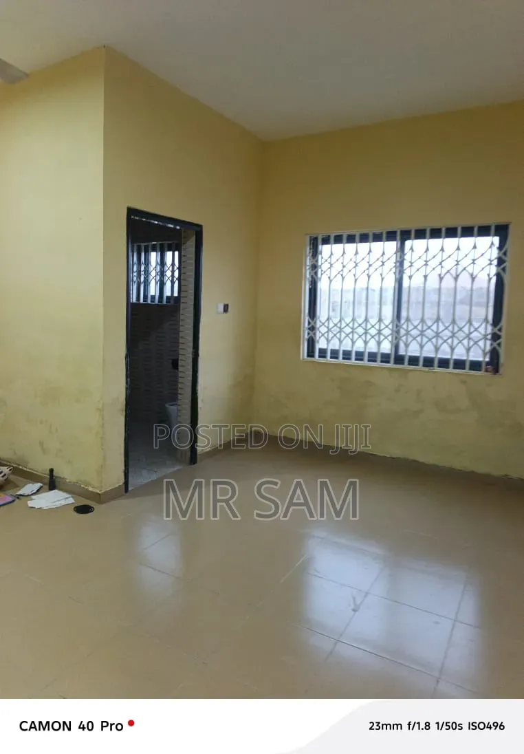 4bdrm House in Kasoa Nurses Qutters, Ga South Municipal for sale