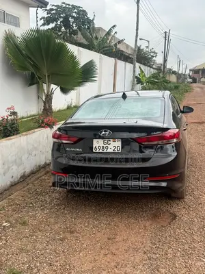 Hyundai Elantra 2017 Black