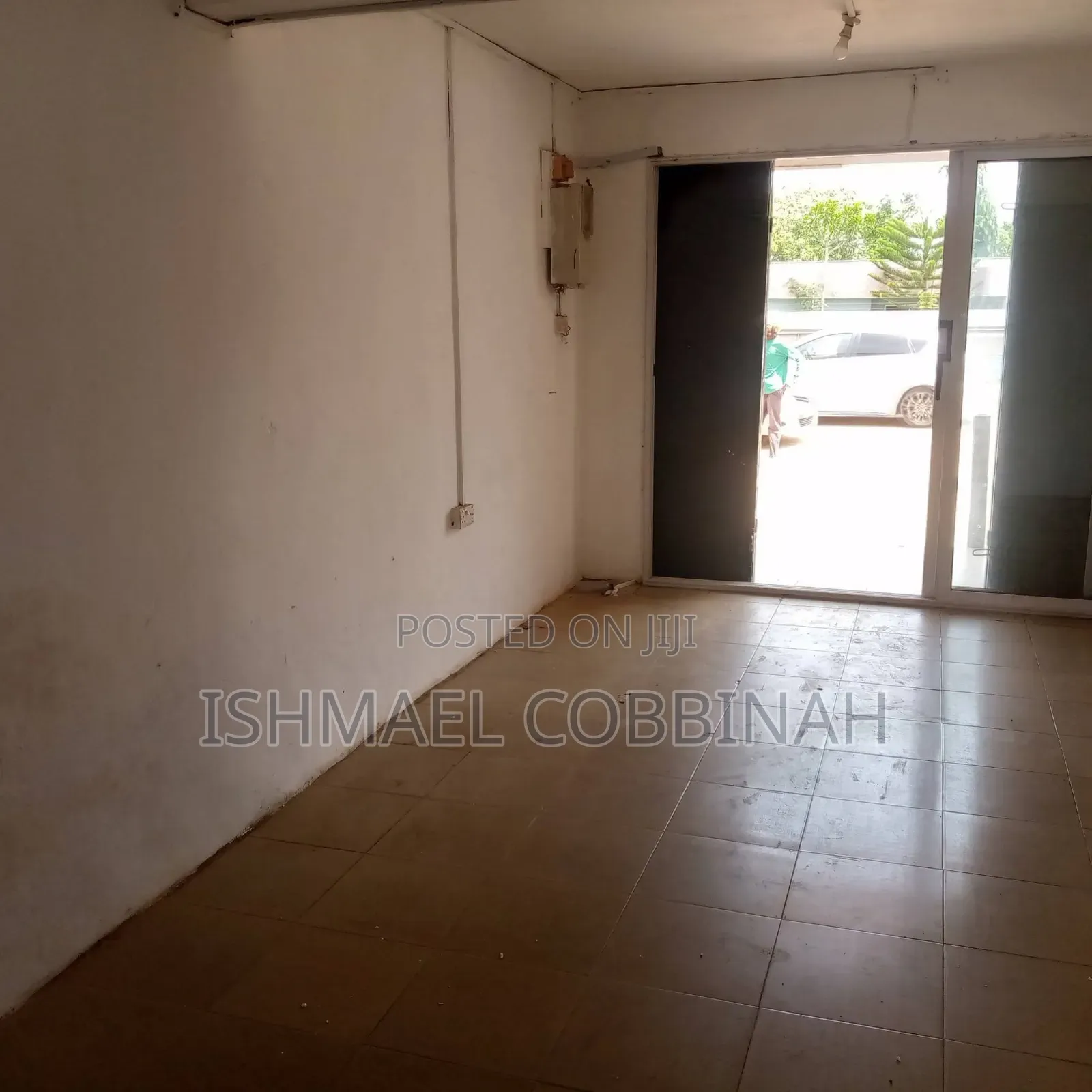 Shop at Nungua Barrier for Rent