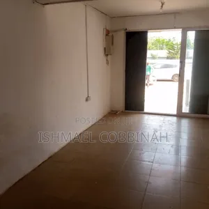 Shop at Nungua Barrier for Rent