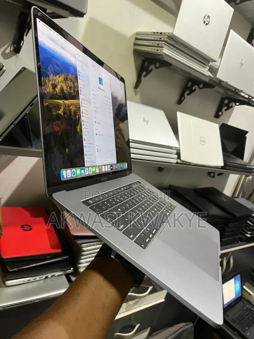 Laptop Apple MacBook Pro 2019 32GB Intel Core i9 SSD 1T