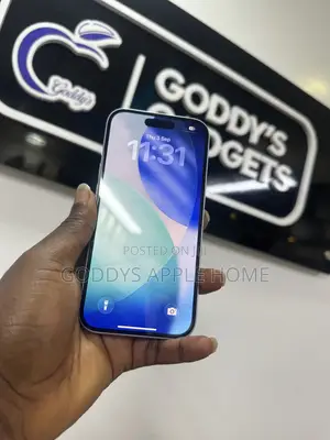 Apple iPhone 15 128 GB White