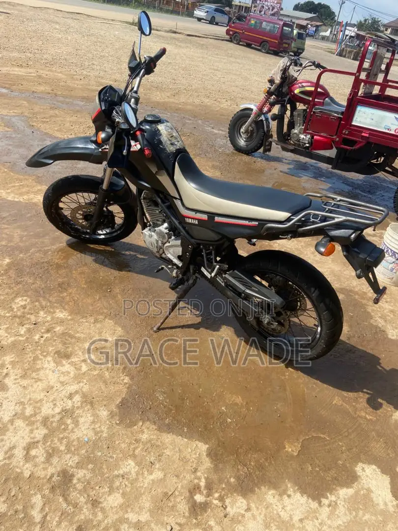 Yamaha Majesty 1998 Black