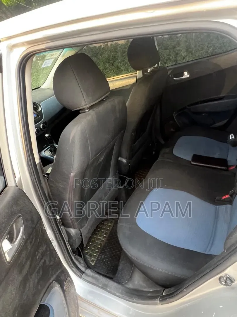Hyundai I10 2014 Silver