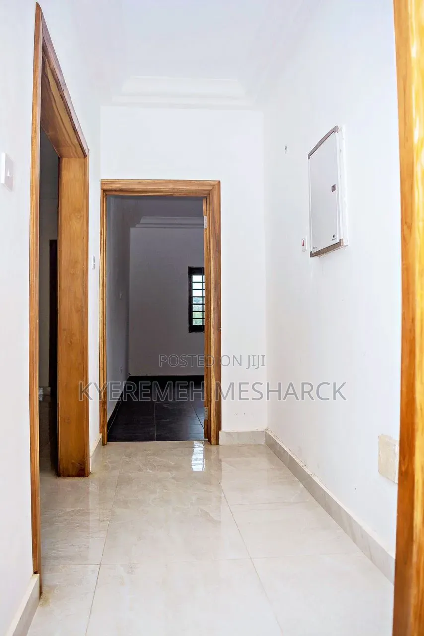 2bdrm Apartment in Oyibi  Sasaabi for rent