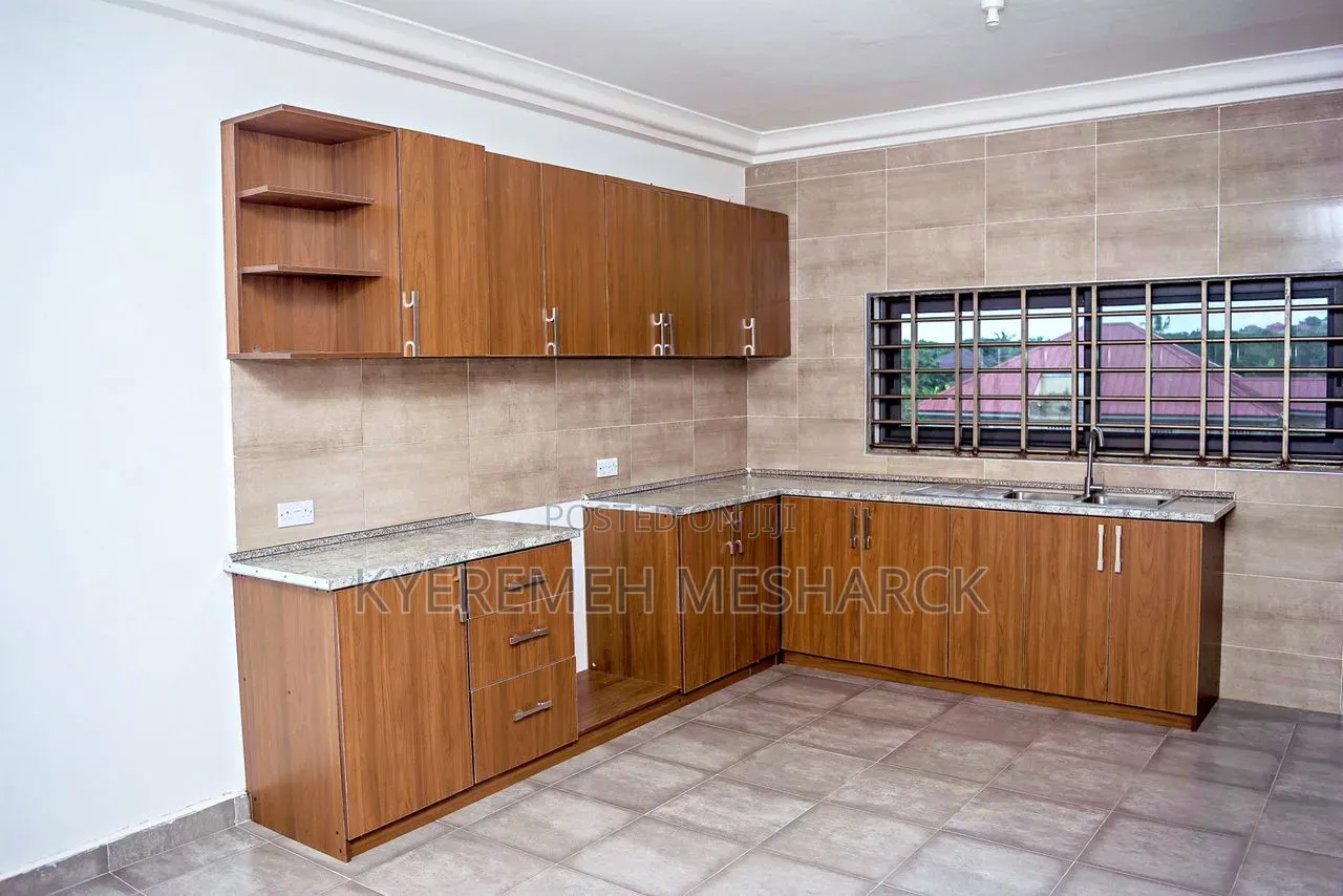 2bdrm Apartment in Oyibi  Sasaabi for rent