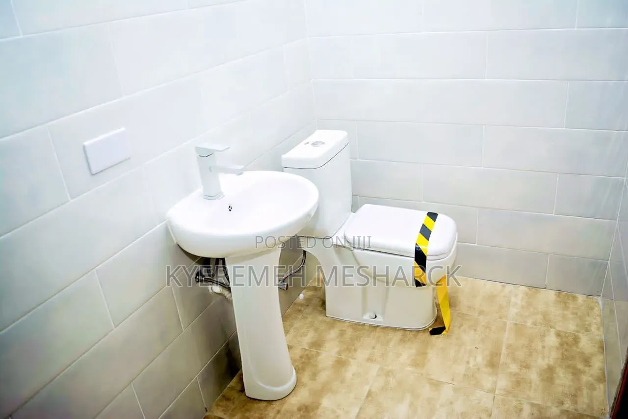 2bdrm Apartment in Oyibi  Sasaabi for rent