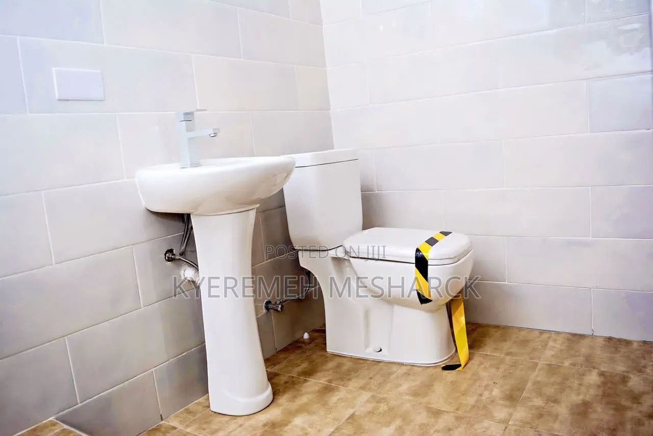 2bdrm Apartment in Oyibi  Sasaabi for rent