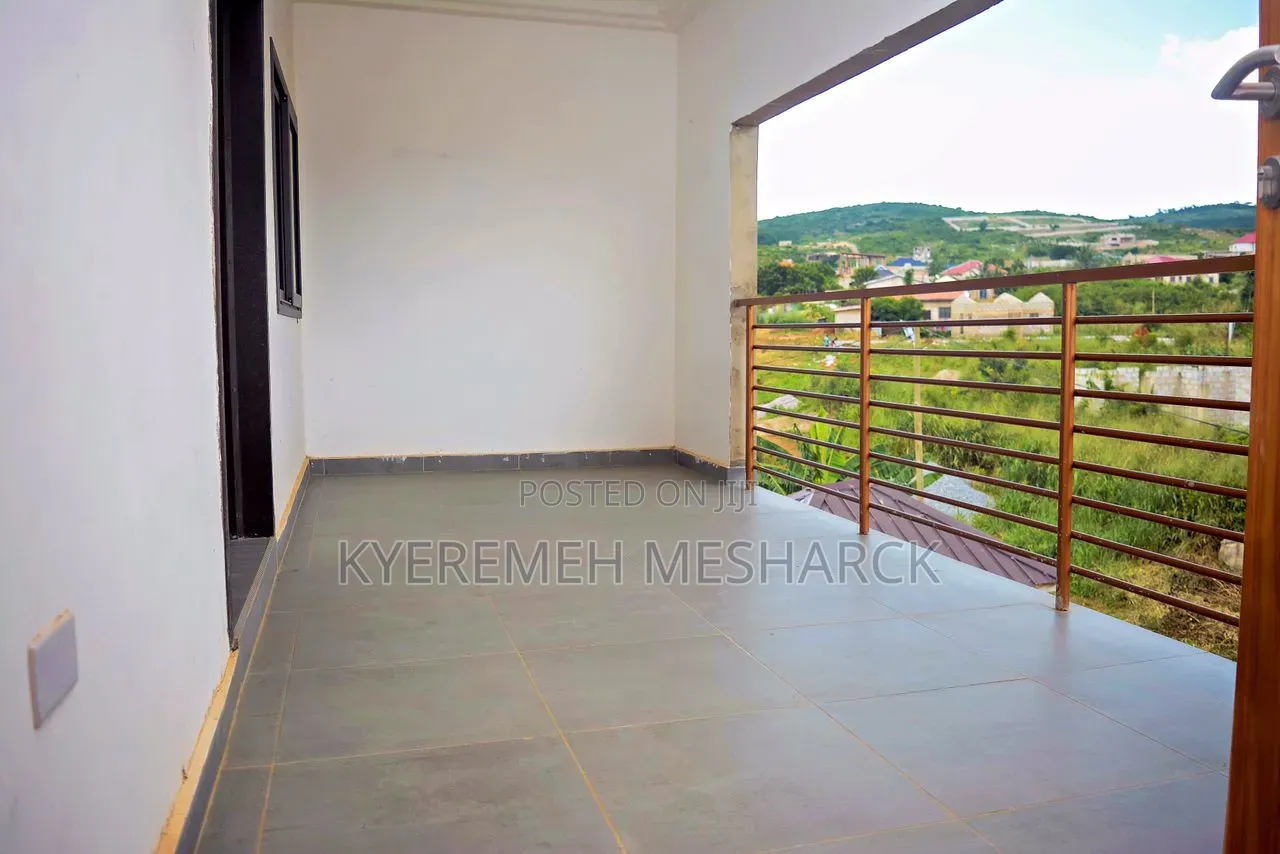 2bdrm Apartment in Oyibi  Sasaabi for rent