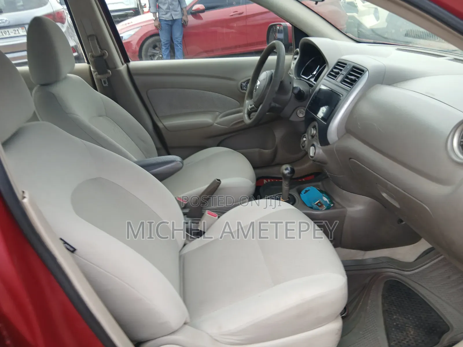 Nissan Versa 2014 Red