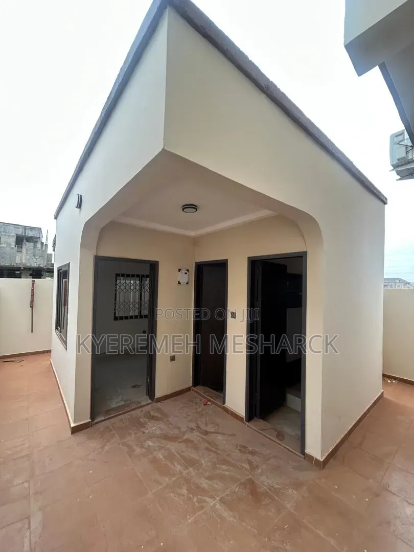 3bdrm Duplex in Pantang Agbogba, Ablorh Adjei for sale