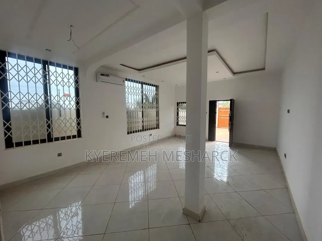 3bdrm Duplex in Pantang Agbogba, Ablorh Adjei for sale