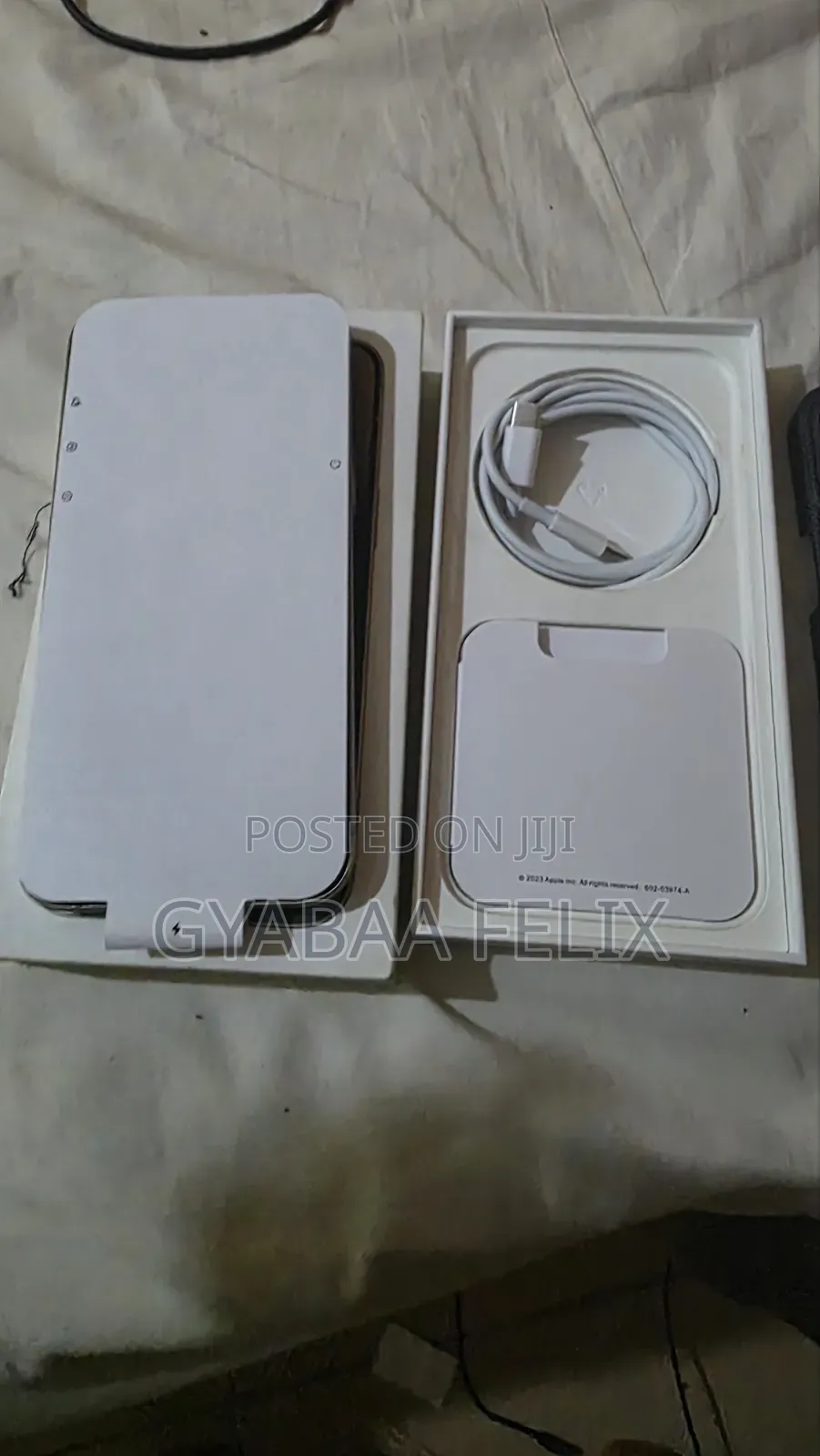 New Apple iPhone 15 Pro Max 256 GB Silver