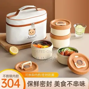 4 in 1 Lunch Bowls With Insulators Bag.