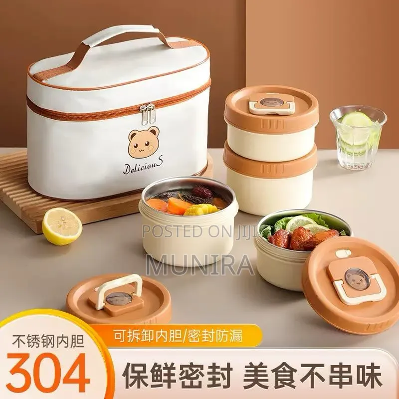 4 in 1 Lunch Bowls With Insulators Bag.